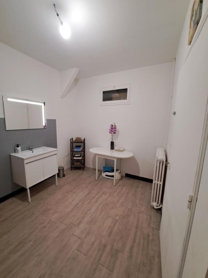 L'Oasis Apartment Mouleydier Luaran gambar